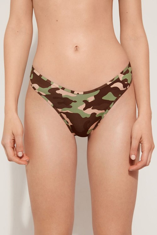 Tezenis New Camo Family High-Cut Brazilian Bikini Bottoms Kolorowe Camo | 5782-AXZSP